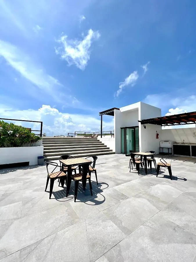 Paradise Apt Steps 5Thav & Beach Playa del Carmen Apartamento